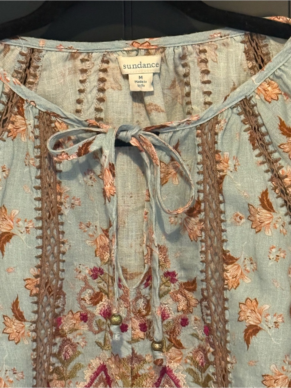 🍂 Sundance Women’s Linen Light Blue Floral Embroidered Peasant Blouse - Size M - Picture 2 of 13
